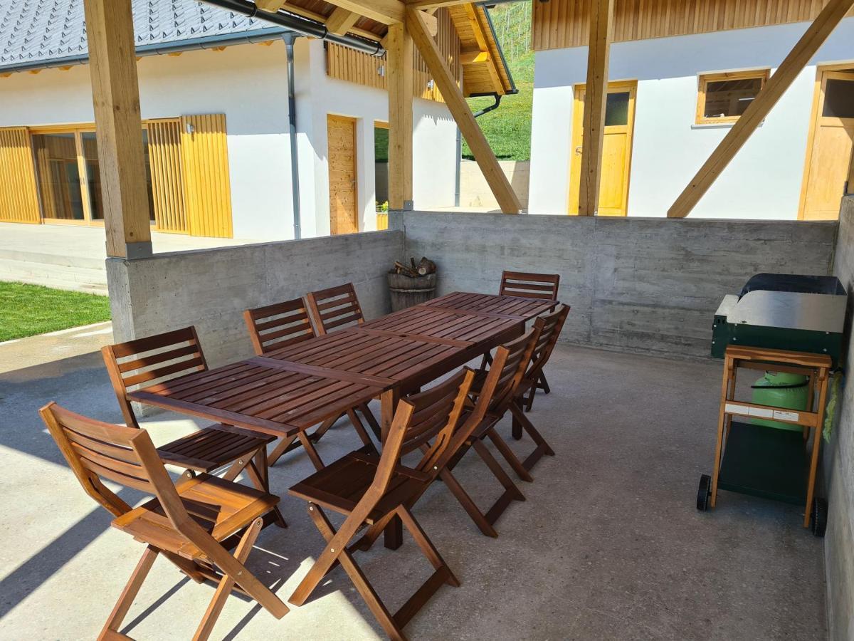 Hostal Hisa Sonca Toti Breg Svecina Exterior foto