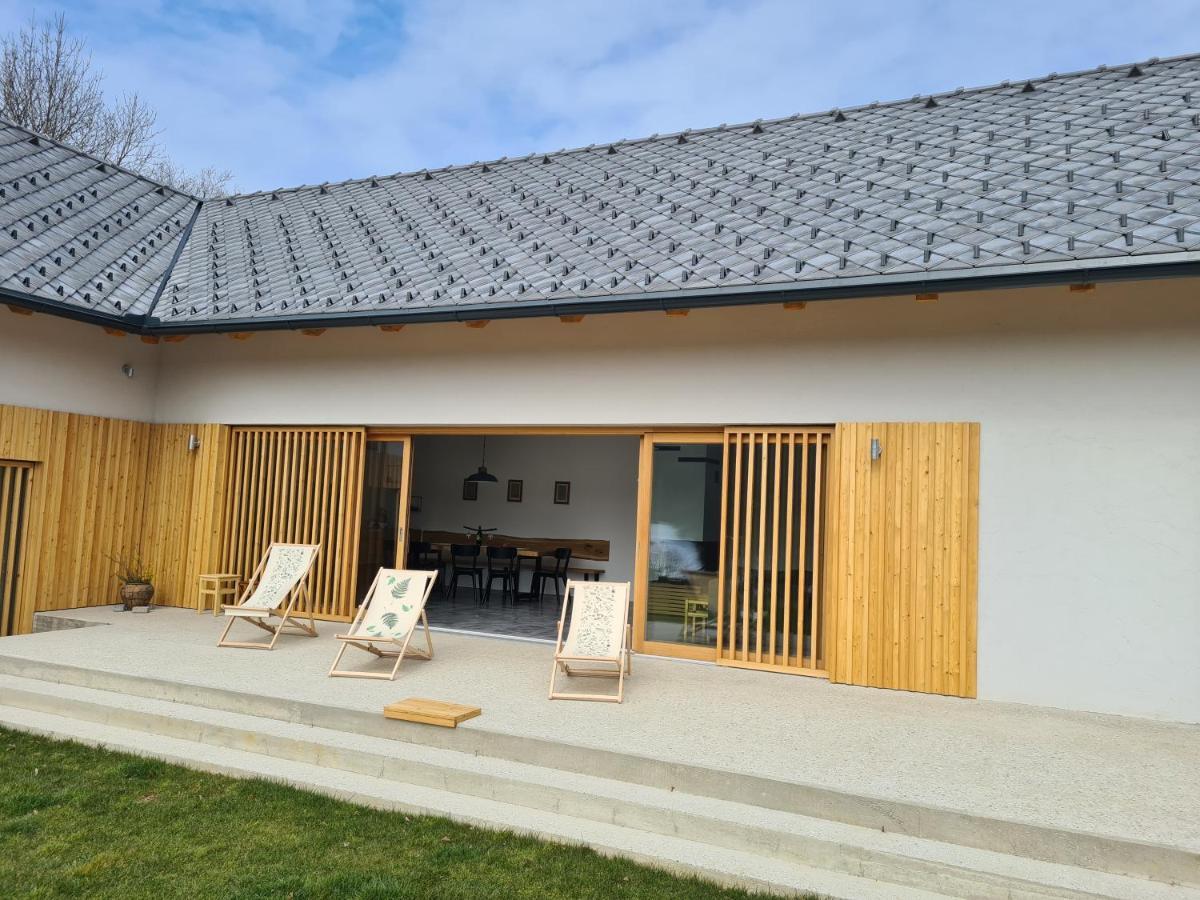 Hostal Hisa Sonca Toti Breg Svecina Exterior foto