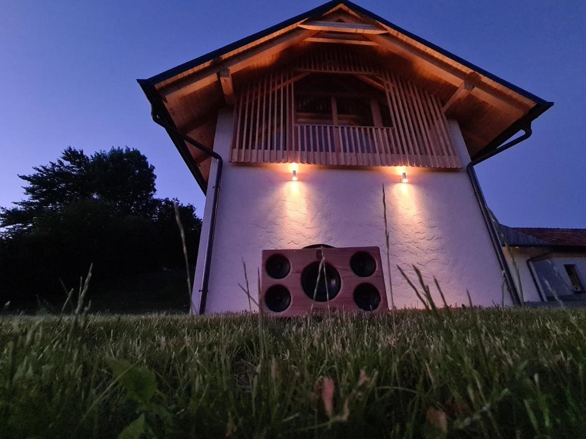 Hostal Hisa Sonca Toti Breg Svecina Exterior foto